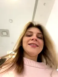 ValenciaShock webcam model stream image