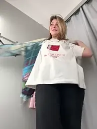 ValenciaShock webcam model stream image