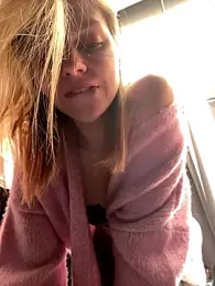 ValenciaShock webcam model stream image