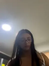 Arilw webcam model stream image