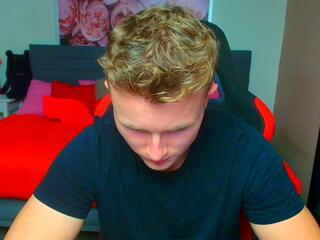 Rufus Ridge webcam flirt4free model stream image