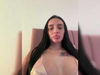 AprilRosse webcam model stream image