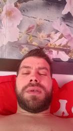 Alexutzu222222 webcam model stream image