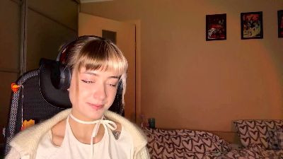 MandaFiore webcam model stream image