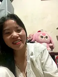 Bella_7777 webcam stripchat model stream image