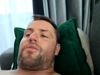 averagejoe2025 webcam model stream image