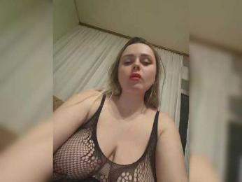 SashaMitchell webcam model stream image