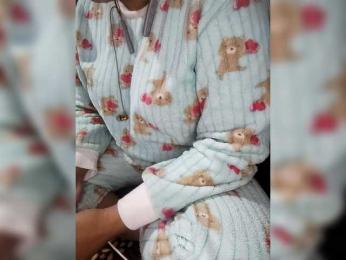 Priyacam webcam bongacams model stream image