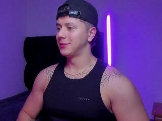 Ashton Hils webcam model stream image