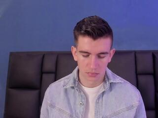 Mikael Slow webcam model stream image