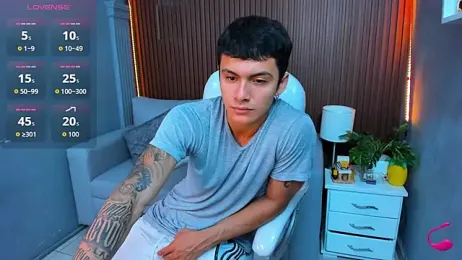 Leo_santoro webcam model stream image