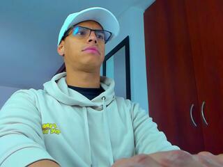 Johnny Walls webcam model stream image