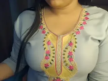 Trezza webcam model stream image