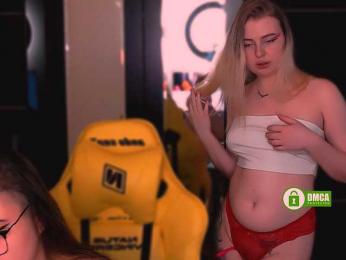 HolyDevilS webcam model stream image