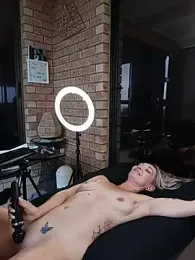 MissLMrJ webcam model stream image