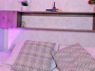 Alisse Baker webcam model stream image