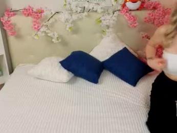 best_trip webcam model stream image