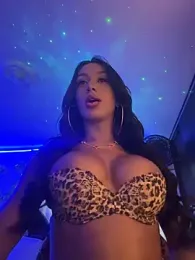 touchm_cockhard webcam model stream image