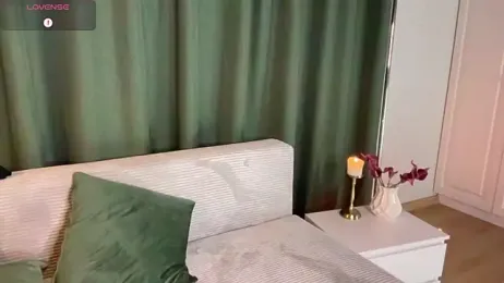 KittyPav webcam model stream image