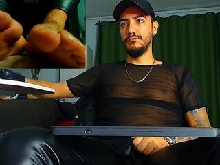 Andrew Bannerr webcam model stream image