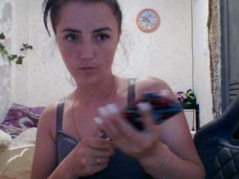 Kira-Sweetchi webcam model stream image