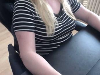 Celina-Rose webcam model stream image