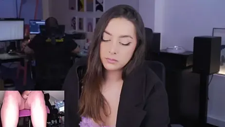 _KimberlyClars_ webcam model stream image