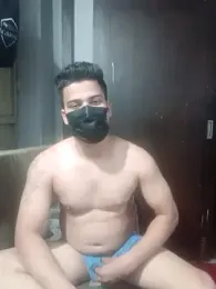 Thoku72 webcam model stream image