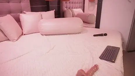 Bella_TS_ webcam stripchat model stream image