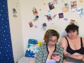 ravenellie webcam model stream image