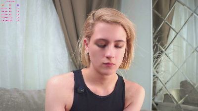 TrangLingad webcam model stream image