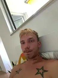 Yankees- webcam model stream image