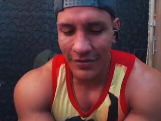 Viktor Herrera webcam model stream image