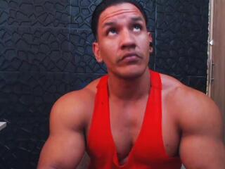 Viktor Herrera webcam model stream image