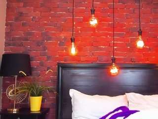 christynaross webcam model stream image