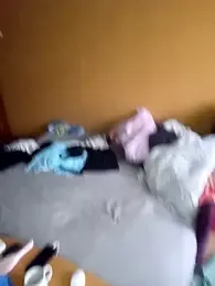 LiluHot webcam model stream image