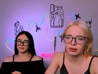 alia-skay webcam model stream image