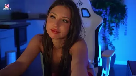 Cleose webcam model stream image