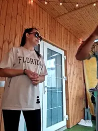 -Pupsiki- webcam model stream image