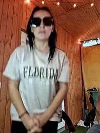 -Pupsiki- webcam model stream image