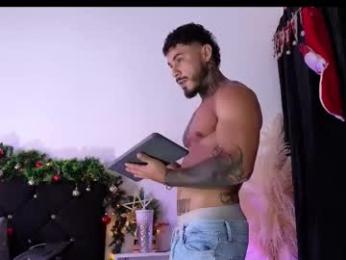 john_and_louis webcam model stream image