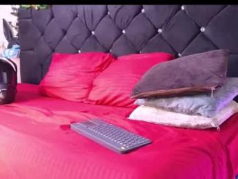 john_and_louis webcam model stream image