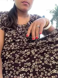 Ishikaranaa webcam model stream image