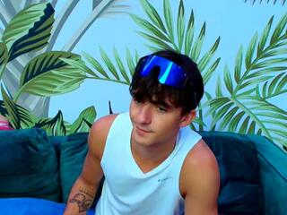 Pierce Bailey webcam model stream image