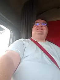 Tataurs webcam model stream image