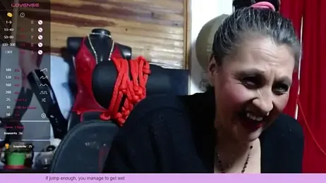 merlyna_goldens webcam model stream image