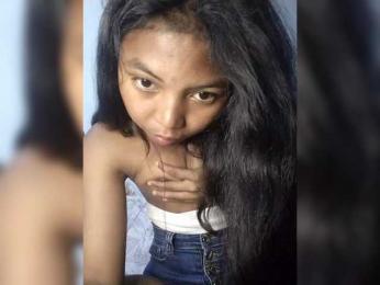 Cynthia22 webcam model stream image