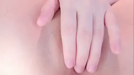 love-uiui webcam stripchat model stream image