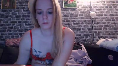 xHotmilf87x webcam model stream image