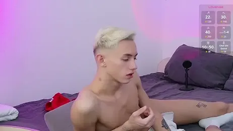 Leonlure webcam stripchat model stream image